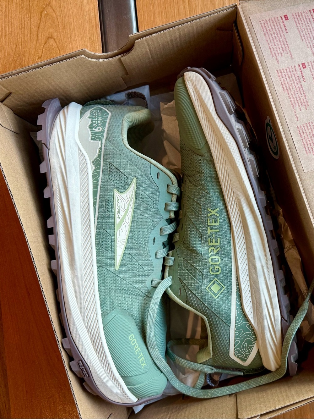 Altra Lone Peak 9 GTX Waterproof Trail Running Shoes in Dusty Olive Green